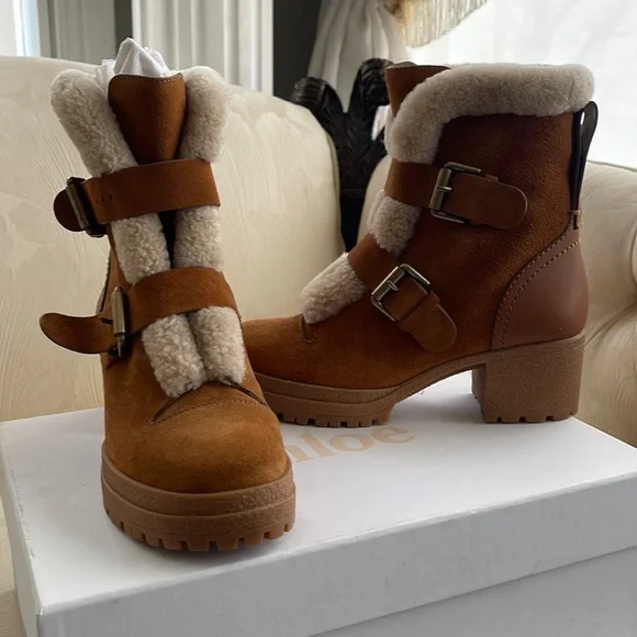 See by deals chloe boot